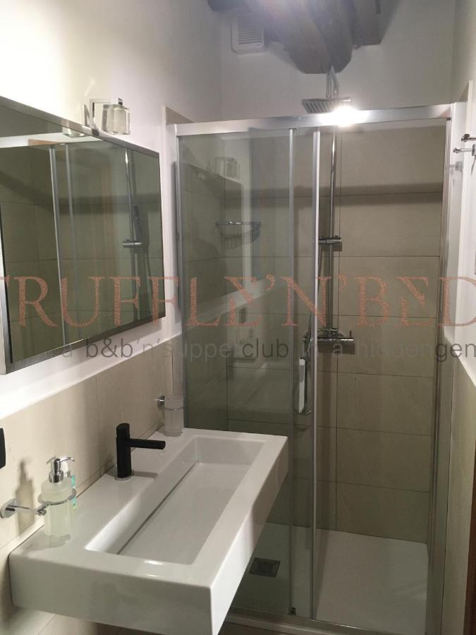Truffle'N'Bed Bed and Breakfast San Giovanni dʼAsso Buitenkant foto