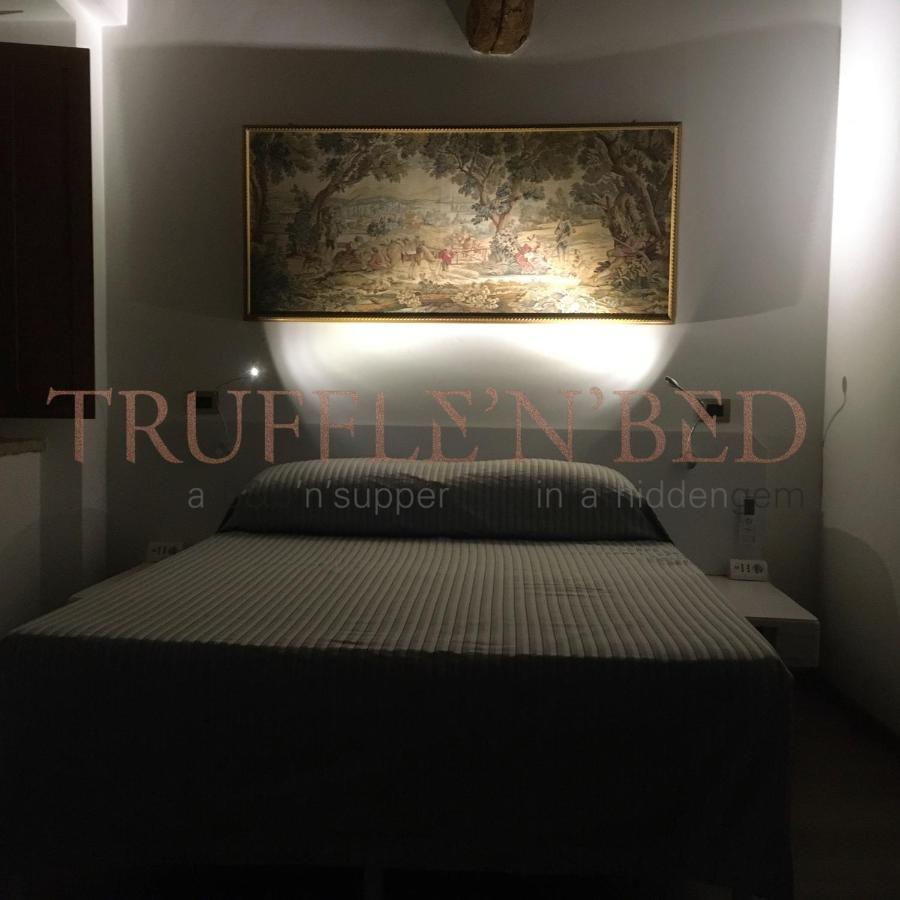 Truffle'N'Bed Bed and Breakfast San Giovanni dʼAsso Buitenkant foto